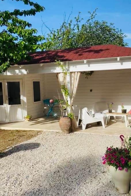 Maison Avec Jardin Et 3 Petits Chats , Proche Du Chateau Lacoste Le Puy-Sainte-Réparade Eksteriør bilde